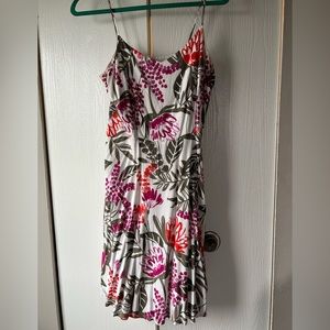 Old Navy White Flower Sundress